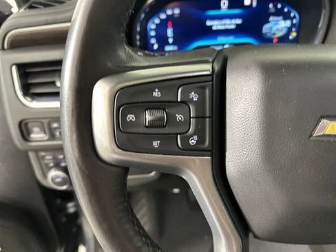 Used 2022 Chevrolet Tahoe LT w/ Luxury Package AWD/4WD image 15