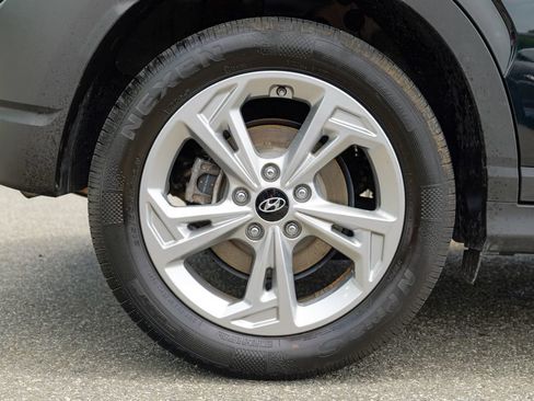Used 2023 Hyundai Kona SEL AWD/4WD image 13