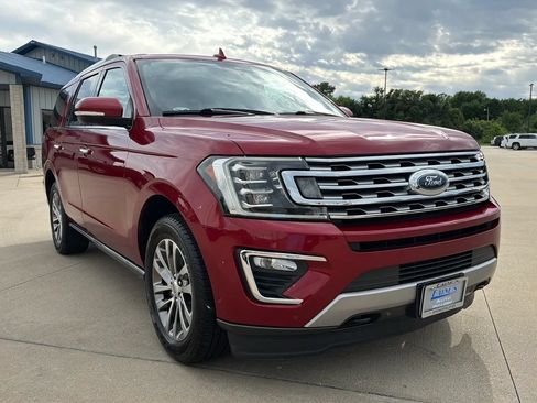 Used 2018 Ford Expedition Limited w/ Equipment Group 301A AWD/4WD image 33