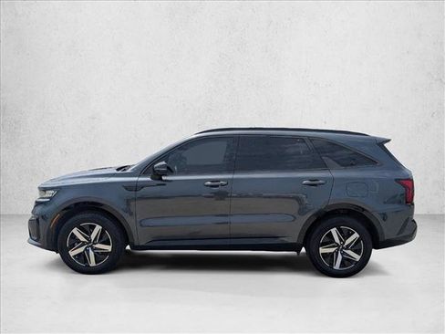 Used 2023 Kia Sorento S w/ Panoramic Sunroof Package FWD image 9