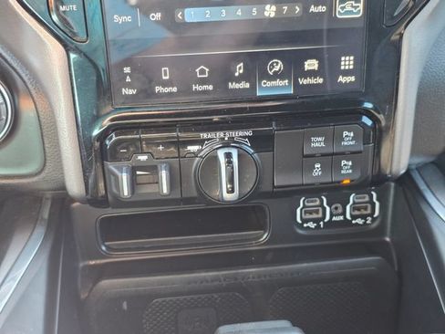 Used 2023 RAM 1500 Laramie AWD/4WD image 26