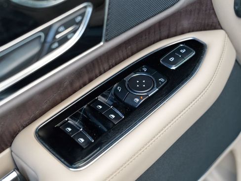 Used 2023 Lincoln Navigator L Reserve AWD/4WD image 19