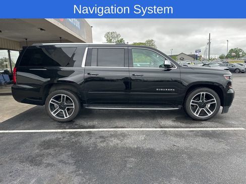 Used 2020 Chevrolet Suburban Premier w/ Max Trailering Package AWD/4WD image 3