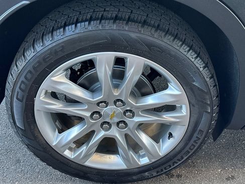 Used 2019 Chevrolet Blazer LT w/ Sun and Wheels Package AWD/4WD image 12