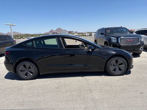 Used 2023 Tesla Model 3 Standard Range RWD image 3