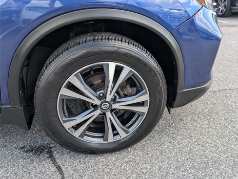 Used 2017 Nissan Rogue SL w/ SL Premium Package AWD/4WD image 9