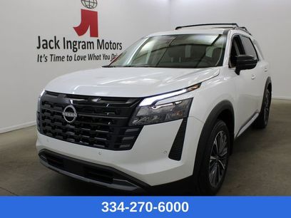 New 2026 Nissan Pathfinder Platinum