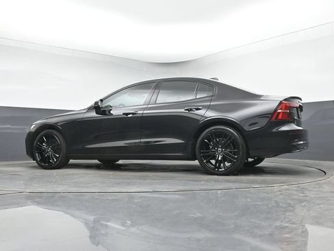 Used 2024 Volvo S60 B5 Plus w/ Climate Package FWD image 37