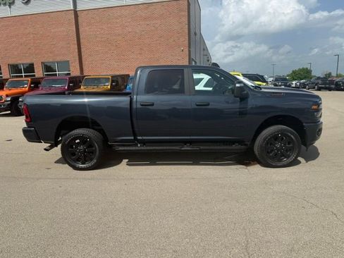 Certified 2025 RAM 2500 Big Horn AWD/4WD image 13