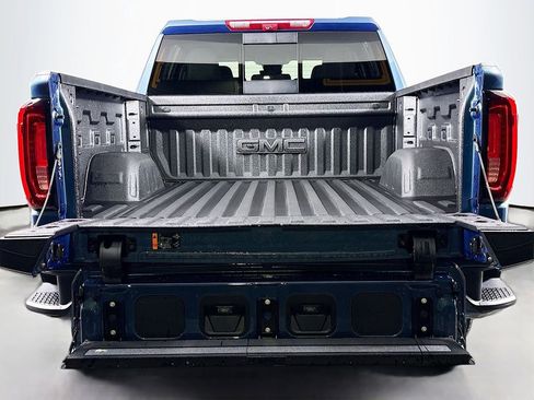 New 2026 GMC Sierra 1500 Denali w/ Denali Reserve Package image 35