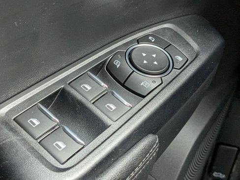 New 2025 Ford Ranger XLT w/ Equipment Group 301A High image 29