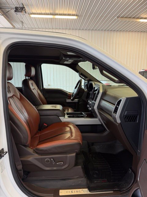 Used 2022 Ford F350 King Ranch w/ King Ranch Ultimate Package AWD/4WD image 10