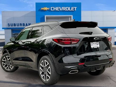 Used 2024 Chevrolet Blazer RS w/ LPO, Floor Liner Package FWD image 3