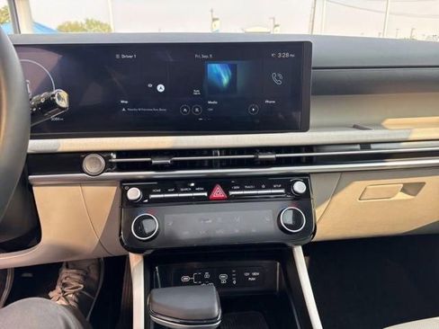 Used 2025 Hyundai Tucson SEL image 22