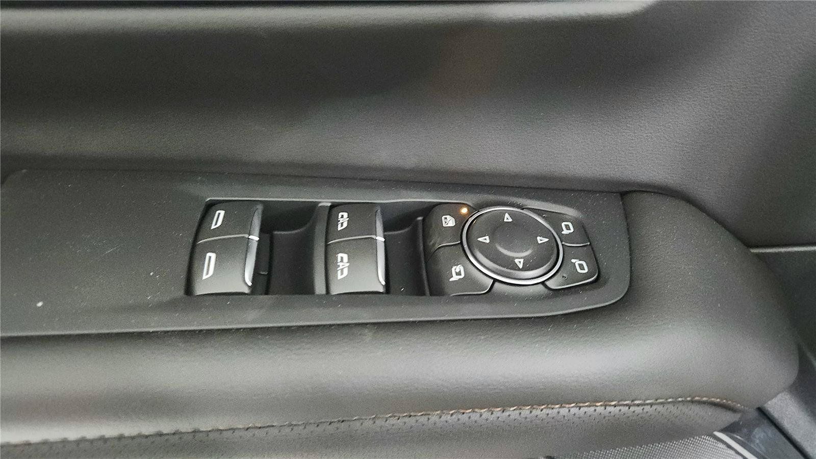 New 2026 Chevrolet Tahoe High Country AWD/4WD image 11