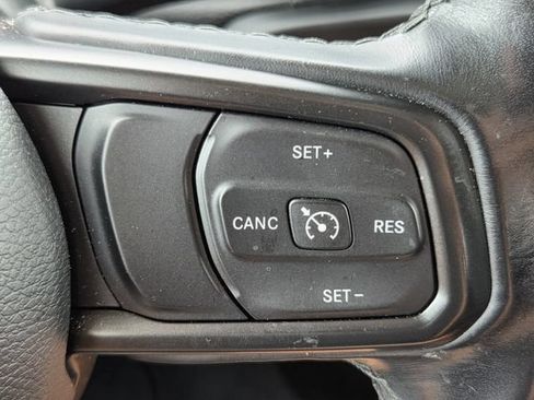 Used 2021 Jeep Gladiator Sport AWD/4WD image 26