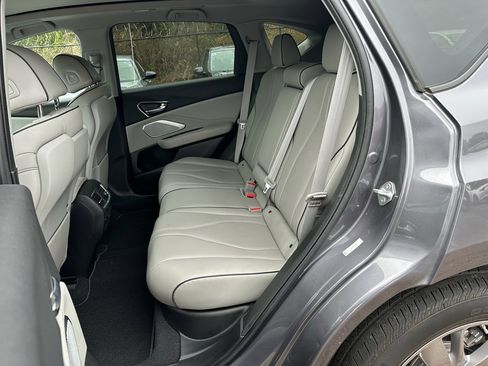 Used 2021 Acura RDX AWD w/ Advance Package image 9