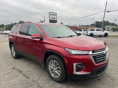 Used 2023 Chevrolet Traverse LT