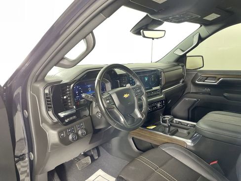 Used 2024 Chevrolet Silverado 1500 High Country w/ Technology Package image 10