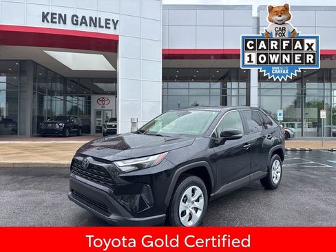 Used 2023 Toyota RAV4 LE AWD/4WD image 1