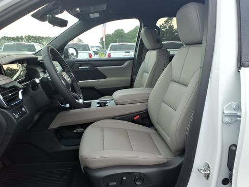 New 2026 GMC Acadia Elevation FWD image 20