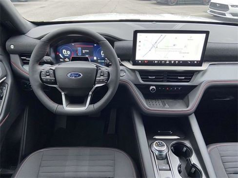 New 2025 Ford Explorer ST-Line w/ Premium Package image 10