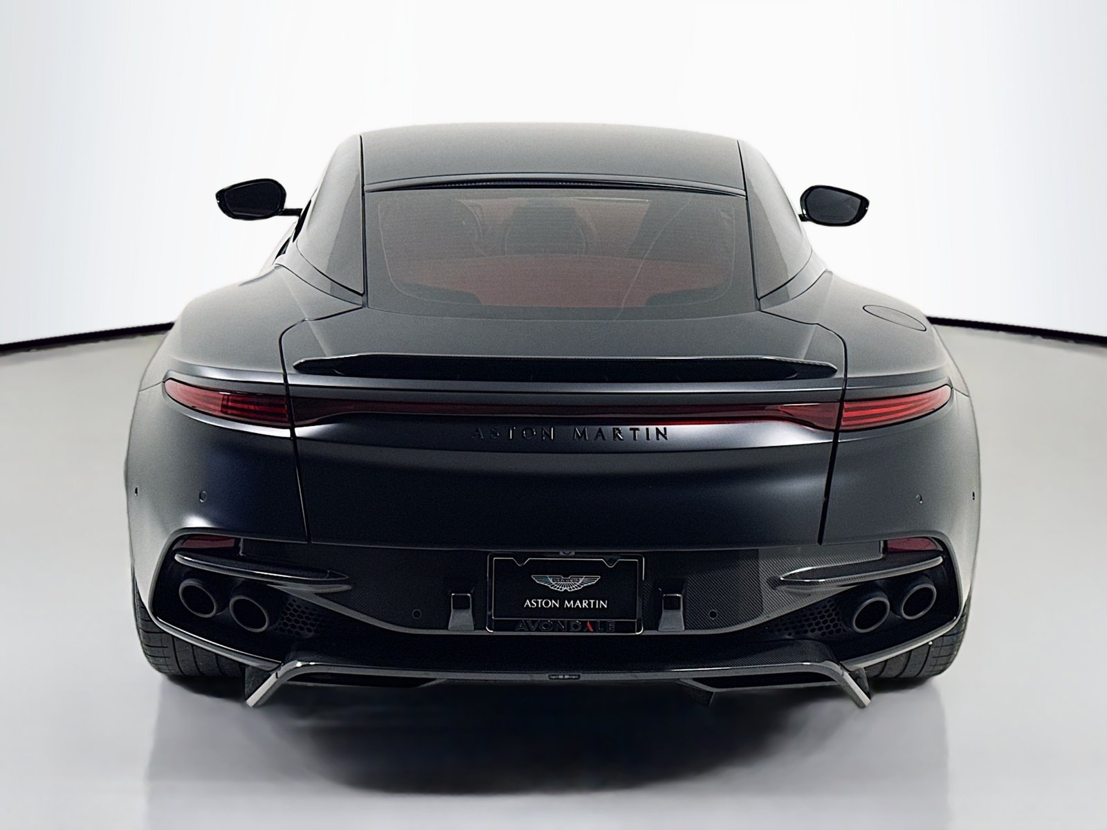 Used 2023 Aston Martin DBS Coupe RWD image 7