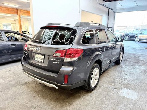 Used 2013 Subaru Outback 2.5i Premium image 3