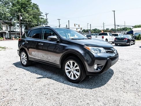 Used 2014 Toyota RAV4 Limited w/ Technology Package AWD/4WD image 14