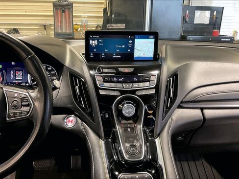 Used 2024 Acura RDX SH-AWD w/ Technology Package image 9