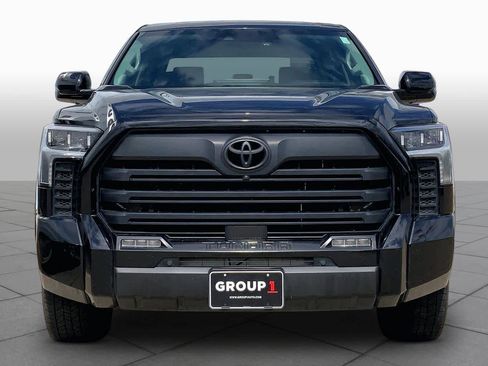 Used 2024 Toyota Tundra Limited AWD/4WD image 4