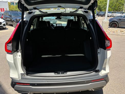 Used 2025 Honda CR-V Sport Touring image 29