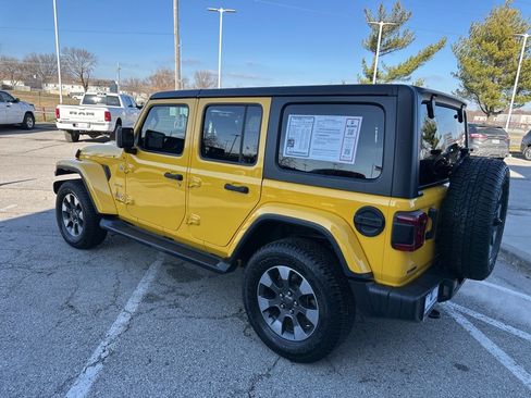 Used 2021 Jeep Wrangler Unlimited Sahara image 22