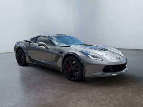 Used 2016 Chevrolet Corvette Z06 w/ 2LZ Preferred Equipment Group RWD image 3