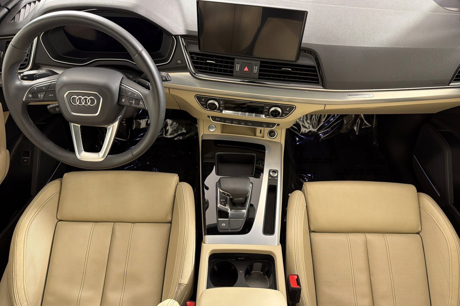 Used 2023 Audi Q5 2.0T Prestige w/ Prestige Package AWD/4WD image 12