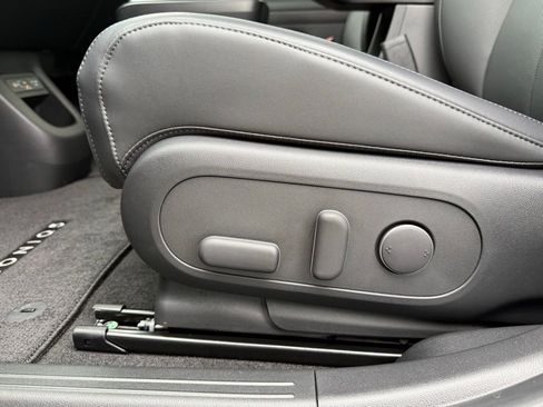 Certified 2026 Hyundai Ioniq 5 SEL AWD/4WD image 31
