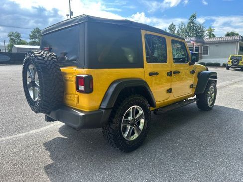 Used 2021 Jeep Wrangler Unlimited Sport AWD/4WD image 5