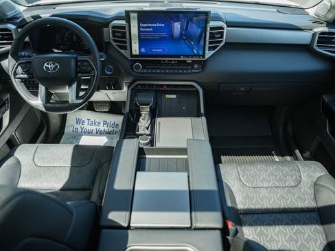 Used 2024 Toyota Sequoia Limited w/ Tow Technology Package AWD/4WD image 29