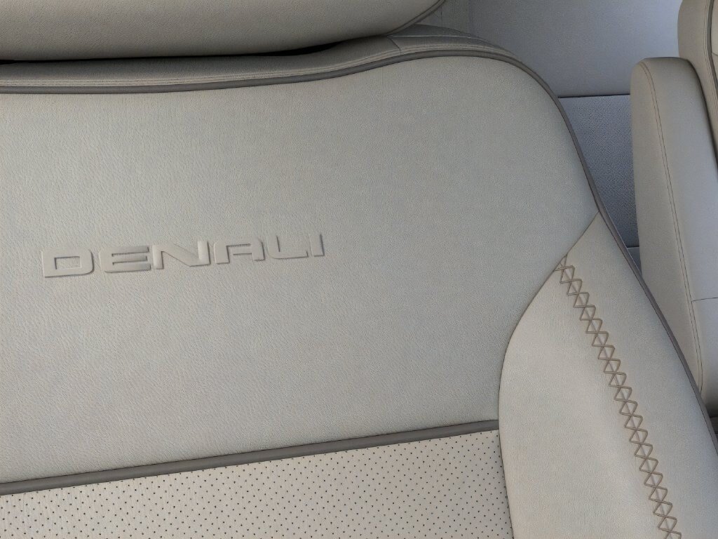 New 2027 GMC Yukon Denali w/ Sun & Power Step Package AWD/4WD image 22