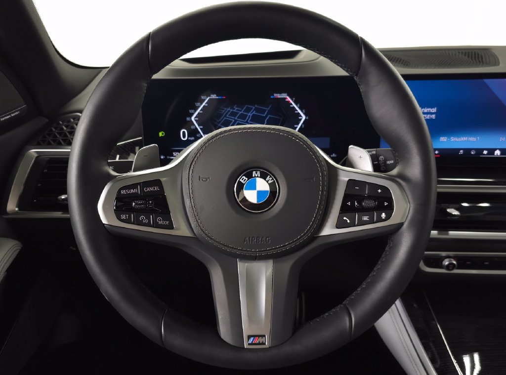 Used 2026 BMW X5 xDrive40i w/ M Sport Package AWD/4WD image 21