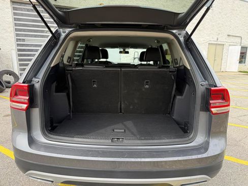 Used 2018 Volkswagen Atlas SE image 27