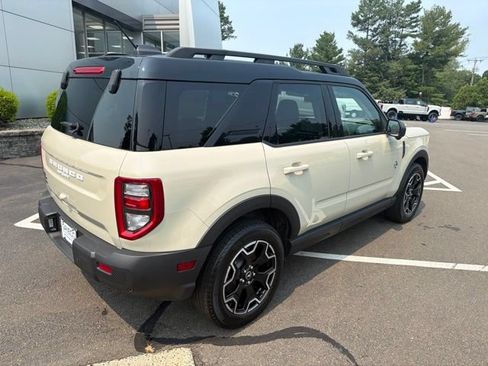 Used 2025 Ford Bronco Sport Outer Banks w/ Outer Banks Tech Package+ AWD/4WD image 7