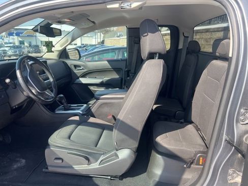 Used 2021 Chevrolet Colorado LT image 10