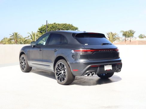 New 2026 Porsche Macan AWD/4WD image 3