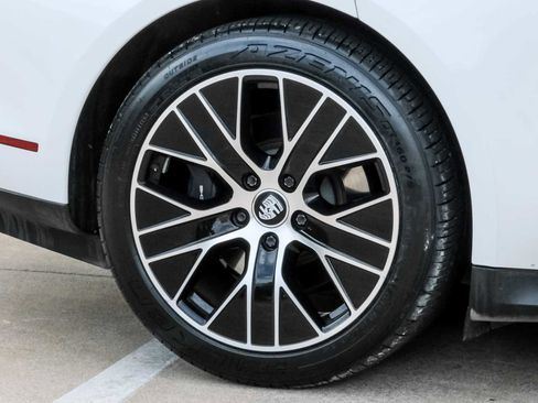 Used 2022 Porsche Taycan RWD image 59