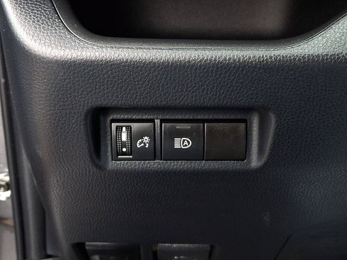 Used 2023 Toyota RAV4 LE AWD/4WD image 26