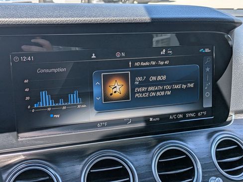 Used 2019 Mercedes-Benz E 300 4MATIC image 19
