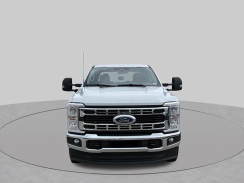 Used 2025 Ford F250 XLT AWD/4WD image 12
