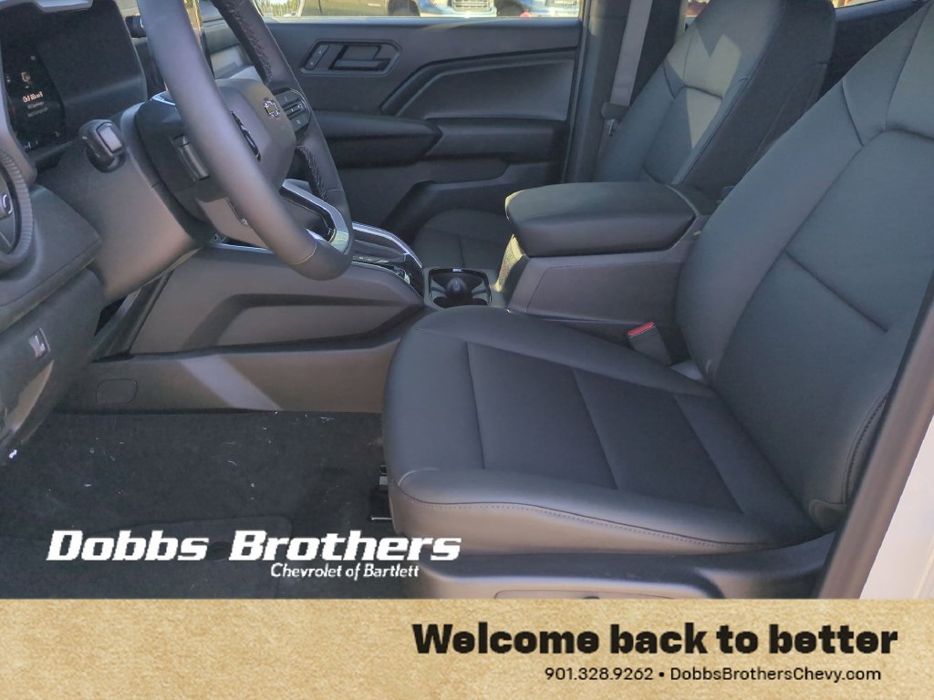 New 2026 Chevrolet Colorado Trail Boss w/ Off-Road Front Bumper Package AWD/4WD image 22