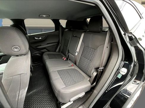 Used 2021 Chevrolet Blazer LT FWD image 23
